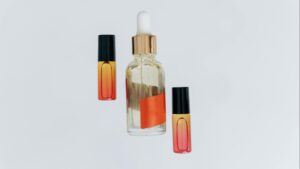 Aceite de rosa mosqueta: beneficios para la piel y cómo usarlo bien en tu rutina