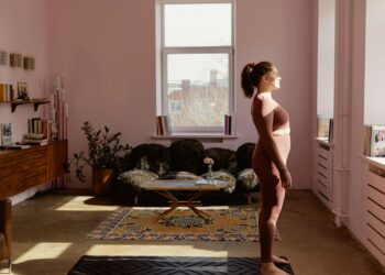 Cómo meditar en casa si nunca lo has hecho: guía práctica para crear un hábito real