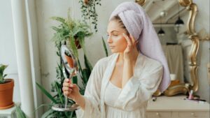 Mascarilla de arcilla para la cara: tipos, beneficios y cómo usarla correctamente